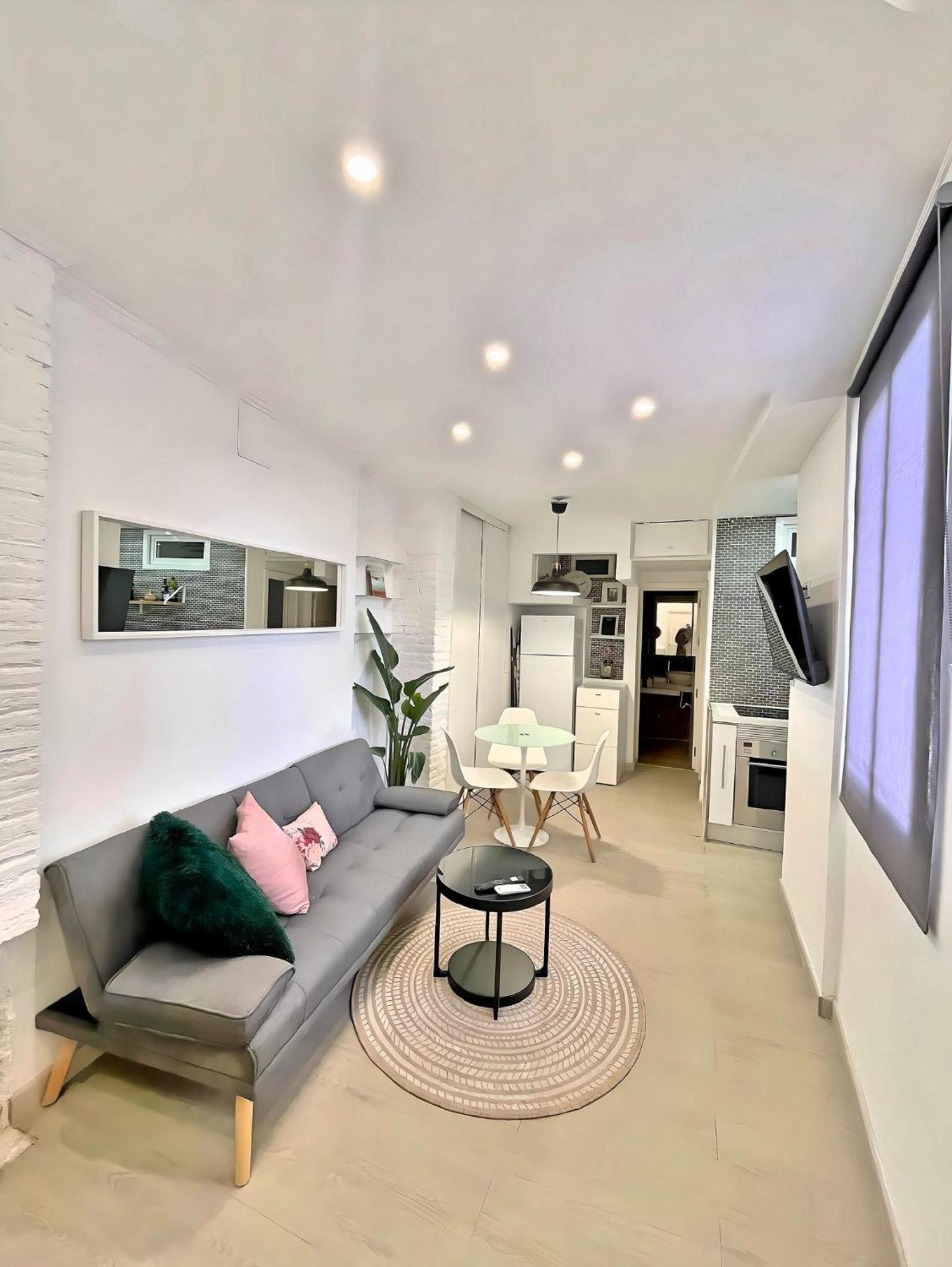 Excellent Location Malaga Centro Historico 2 Bed Flat Lejlighed Eksteriør billede